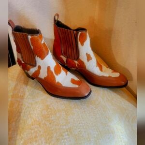Dingo ankle boots size 6.5